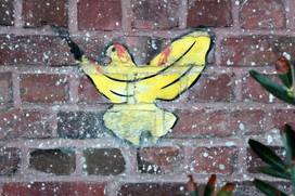 Quelle: Taube_Graffitti_by_bernhard_riedl_pfarrbriefservice